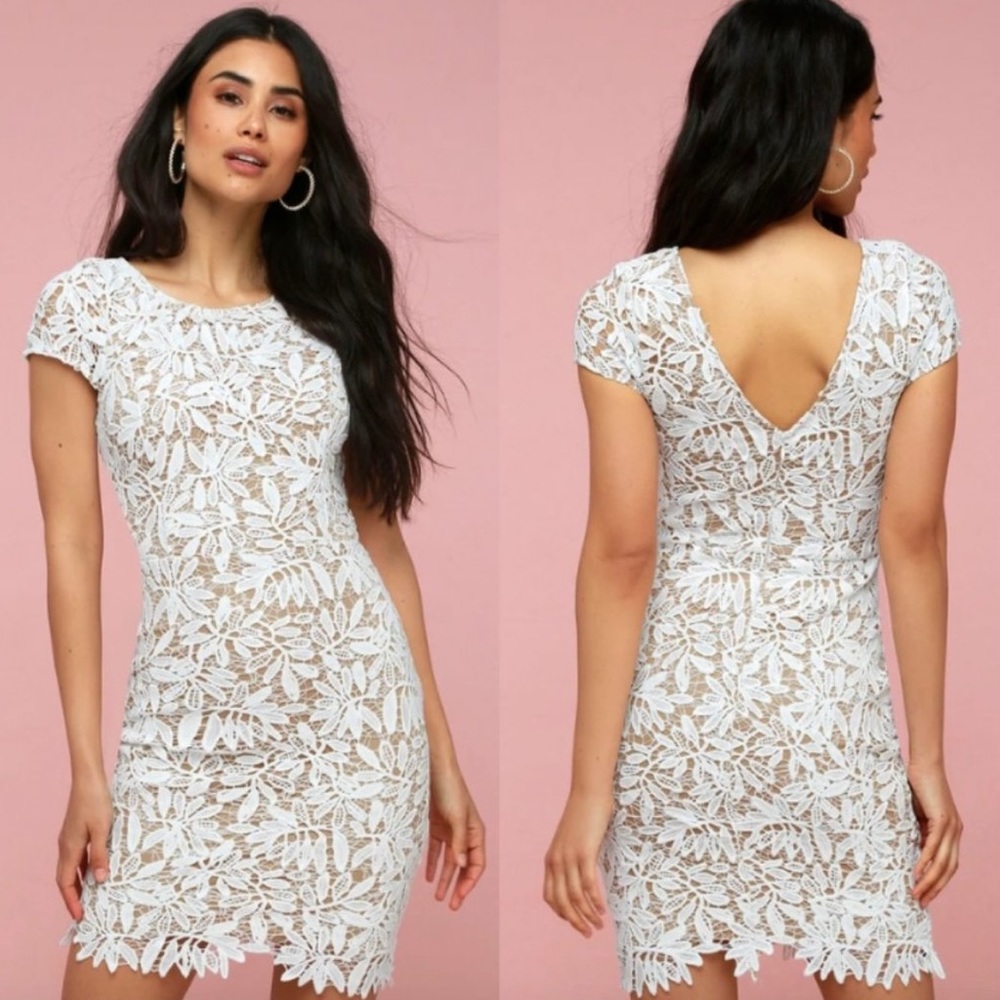 NWT Lulus White Floral Dress — Size L